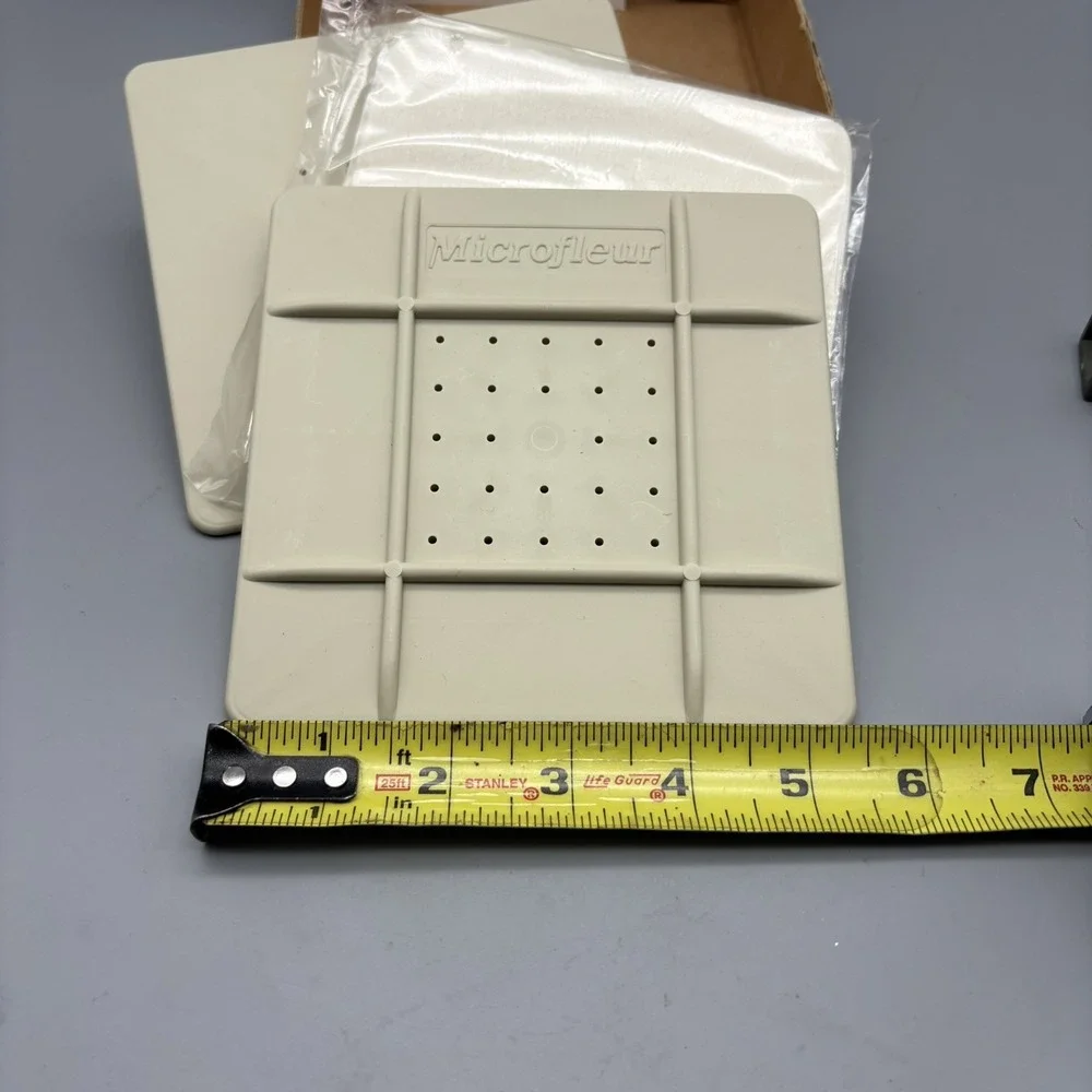 New Microfleur Microwave Flower Press Regular w/ Box Instructions Open Box 5.5